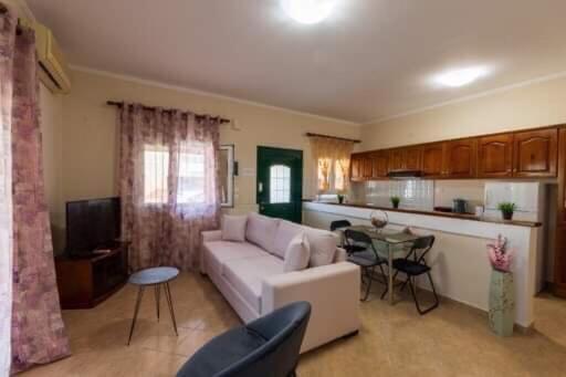 Ferienwohnung Sofis Private House With Big Garden Alykes Potamou Exterior foto