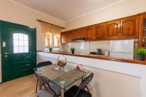 Ferienwohnung Sofis Private House With Big Garden Alykes Potamou Exterior foto